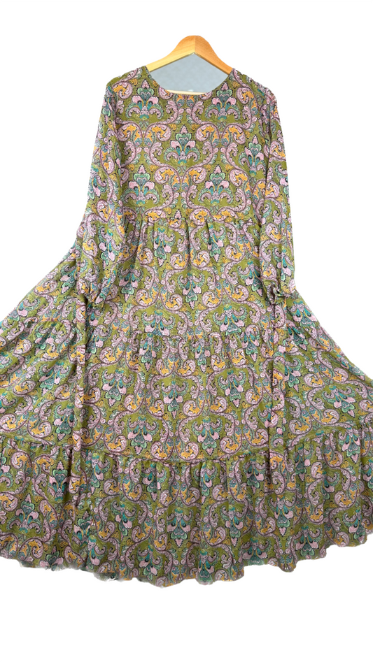 1 Piece - Korean Chiffon Elegant Floral Frock Dress 80 inch Flare and adjustable waist using built-in belt.